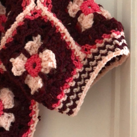 Hand crocheted granny square cardigan - Picture 2 of 2